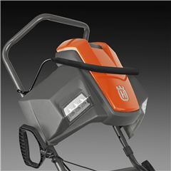 Husqvarna ST230P Снегоотбрасыватель; цена 385&nbsp;666 &#8381;