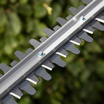 Gardena Ножницы электрические для живой изгороди EasyCut 450/50; цена 8&nbsp;197 &#8381;