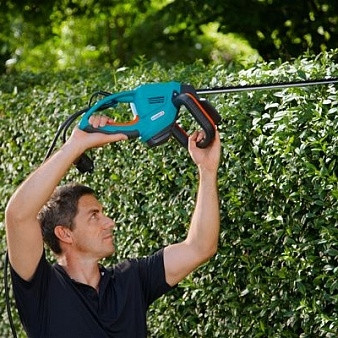 Gardena Ножницы электрические для живой изгороди EasyCut 48 PLUS; цена 12&nbsp;937 &#8381;