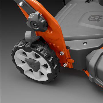 Газонокосилка Husqvarna LB 248S; цена 