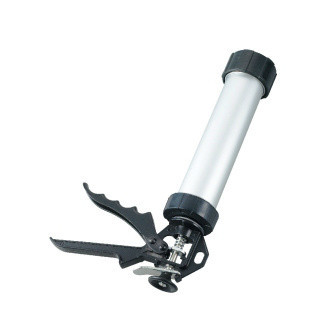 Пистолет для герметика ЗАКРЫТЫЙ STRONG СТУ-210 600