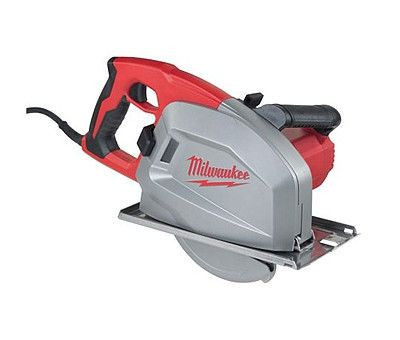 Пила по металлу Milwaukee MCS66