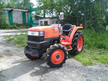 Мини-трактор KUBOTA L3108 4WD; цена 3&nbsp;457&nbsp;440 &#8381;