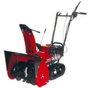 Бензиновый снегоуборщик Honda HSS 655 ET; цена 204&nbsp;132 &#8381;