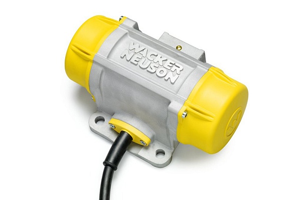 Wacker Neuson AR 26/6/250 Вибратор площадочный 38&nbsp;389 &#8381;