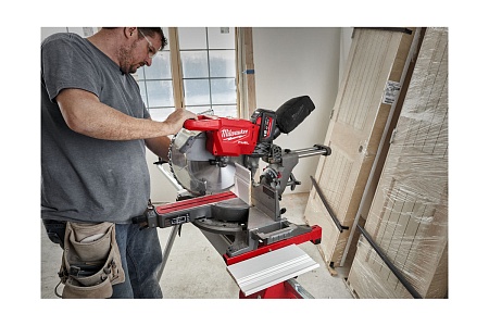 Акции и распродажа пила milwaukee m18 fms305-0 fuel