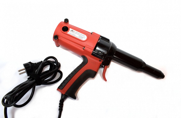 Заклепочник электрический Absolut SKytools SK1008 стоимость 19&nbsp;404 &#8381;