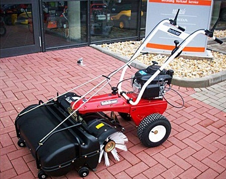 Подметально-уборочная машина Tielbuerger TK 18 Honda; цена 234&nbsp;875 &#8381;