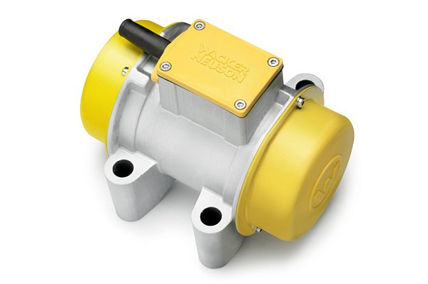 Wacker Neuson Вибратор площадочный AR 43/3/230 v 41&nbsp;943 &#8381;