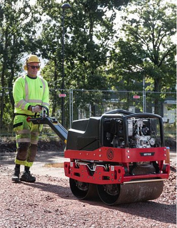 Акции и скидки в магазине chicago pneumatic ручной двухвальцовый каток mr7005