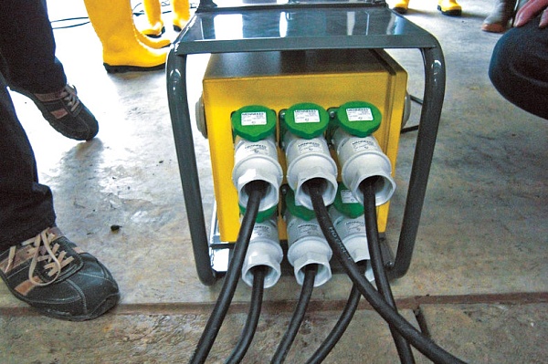Wacker Neuson FUE-M/S 75A Электронный преобразователь (2 розетки) 259&nbsp;480 &#8381;
