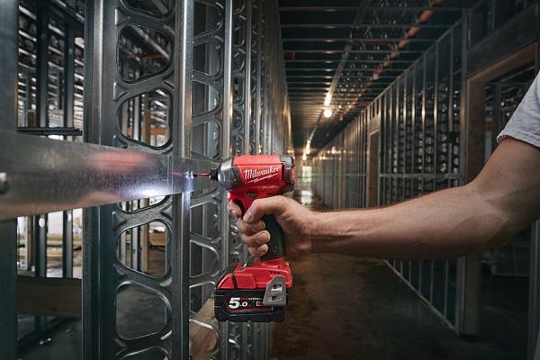 Детальное изображение : винтоверт milwaukee m18 fqid-502xfuel