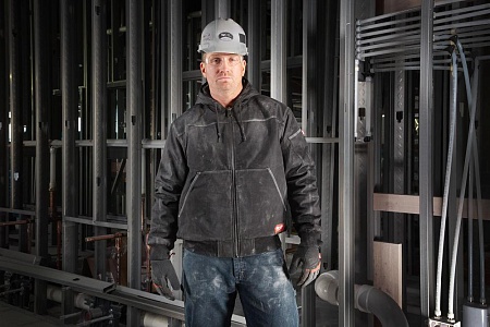 Новые акции куртка с капюшоном milwaukee wgjhbl (xl) в магазине Инструмент-24
