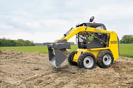 Акции и скидки в магазине погрузчик wacker neuson 701s с бортовым поворотом