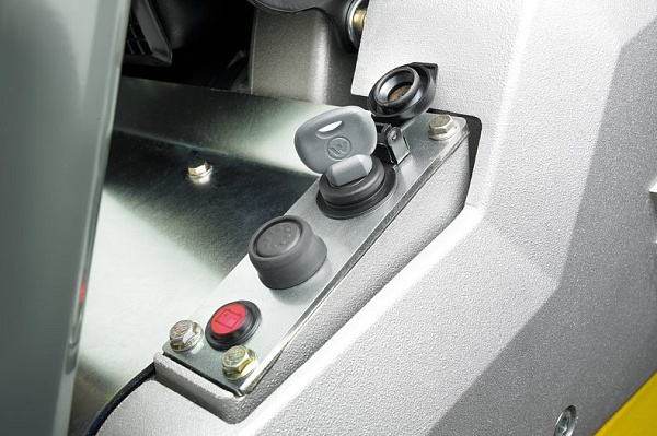 Виброплита дизельная Wacker Neuson DPU 6555Hehap с реверсом 1&nbsp;091&nbsp;475 &#8381;