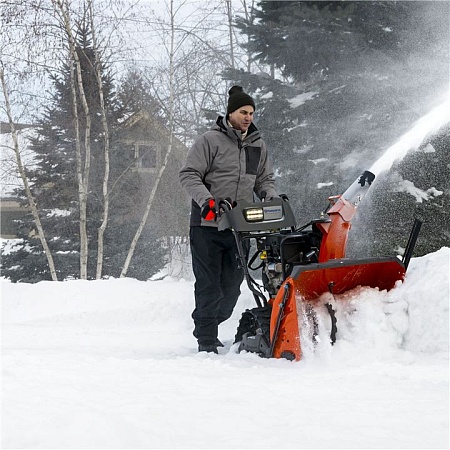Husqvarna ST261E Снегоотбрасыватель; цена 247&nbsp;214 &#8381;