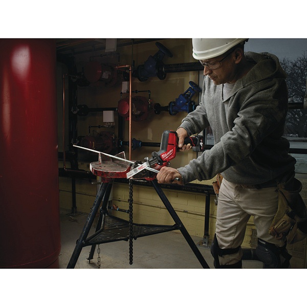 Детальное изображение : сабельная пила milwaukee m12 chz- 402c