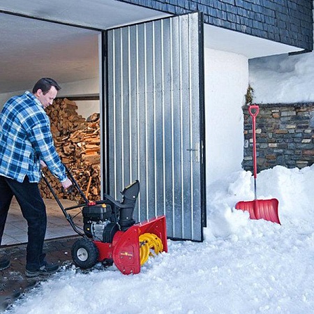 Бензиновый снегоуборщик Wolf-Garten Select SF 56; цена 71&nbsp;007 &#8381;