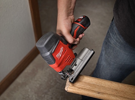Акции и распродажа milwaukee m12js-402b лобзик