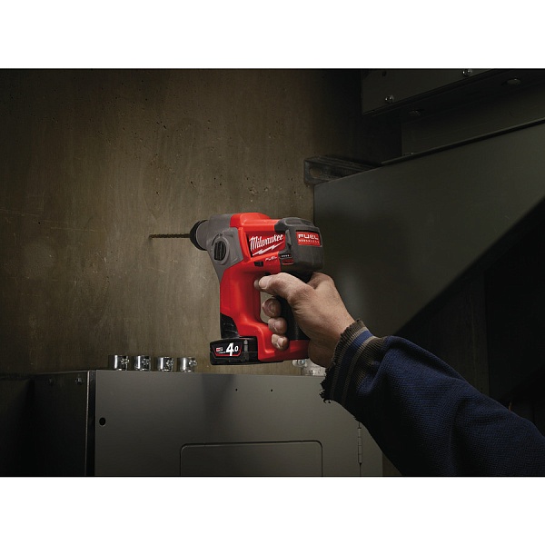 Основной каталог товаров перфоратор milwaukee m12 ch- 402c sds+