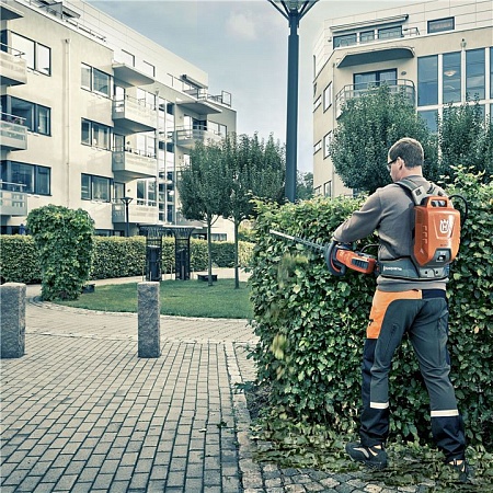 Husqvarna 525HF3S Бензоножницы; цена 98&nbsp;872 &#8381;
