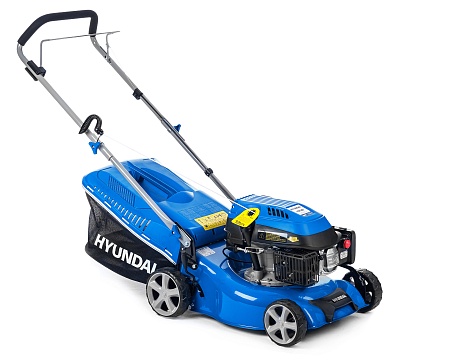 Бензиновая газонокосилка HYUNDAI L 4310; цена 30&nbsp;690 &#8381;
