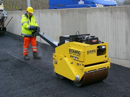 Акции и скидки в магазине виброкаток ручной bomag bw 75 h