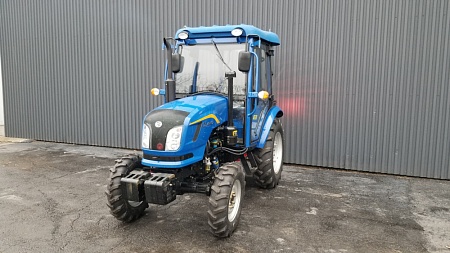 Трактор Dongfeng DF-404 с кабиной; цена 1&nbsp;375&nbsp;259 &#8381;