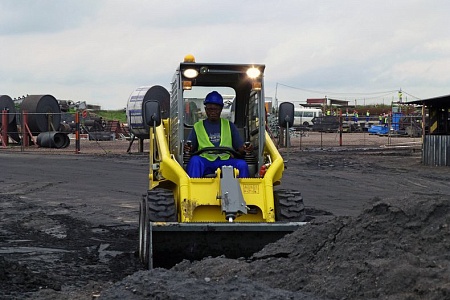 Акции и скидки в магазине погрузчик wacker neuson 701s с бортовым поворотом