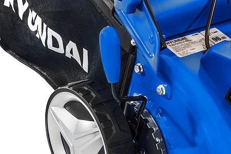 Самоходная электрическая газонокосилка Hyundai LE 4600S Drive; цена 36&nbsp;490 &#8381;
