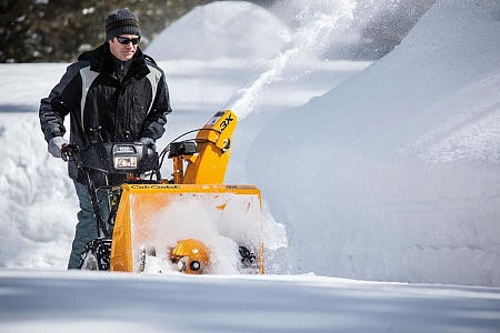 Бензиновый снегоуборщик Cub Cadet 530 HD SWE; цена 203&nbsp;153 &#8381;