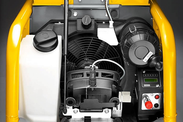 Виброплита дизельная Wacker Neuson DPU 80 с реверсом 853&nbsp;083 &#8381;