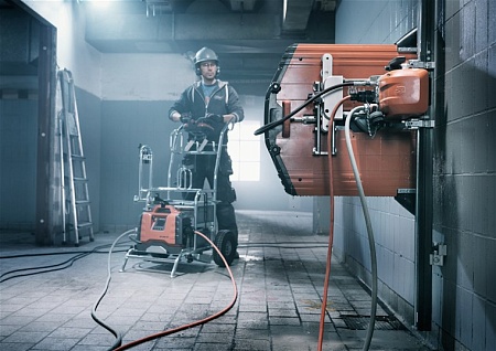 Husqvarna WS220 STD Стенорезная машина новое в магазине tool-24.ru