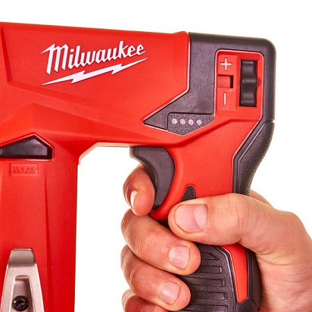 Акции и распродажа степлер milwaukee m12bst-202x
