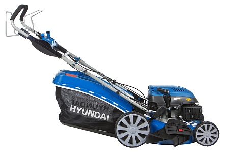 Самоходная бензиновая газонокосилка Hyundai L 4610S; цена 39&nbsp;990 &#8381;