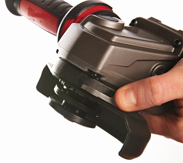 Детальное изображение : ушм milwaukee m18 cag125x-502с fuel