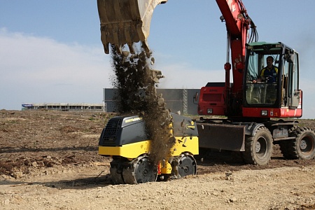 Акции и скидки в магазине виброкаток траншейный bomag bmp 8500 economizer