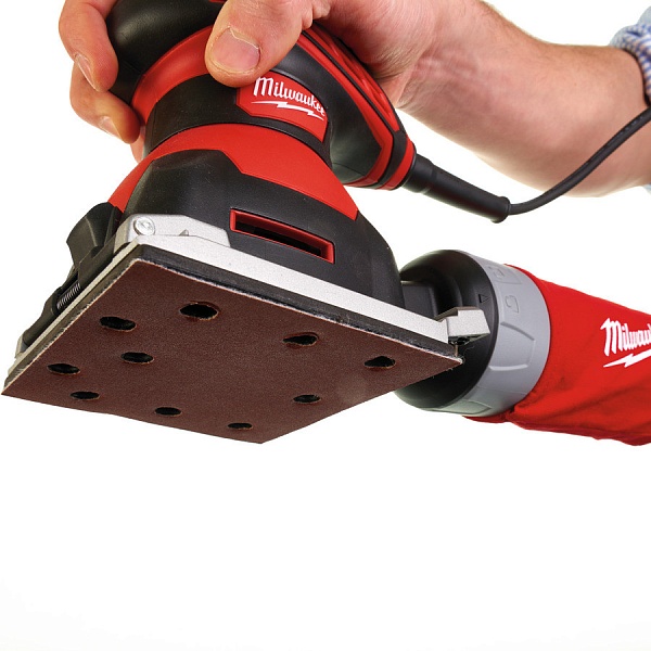 Детальное изображение : milwaukee sps140 шлифовальная машина