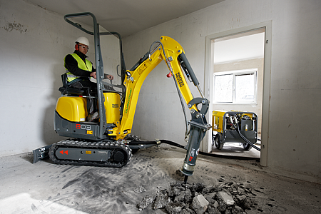Акции и скидки в магазине гусеничный экскаватор wacker neuson 803 dual power