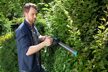 Gardena Ножницы электрические для живой изгороди EasyCut 500/55; цена 12&nbsp;937 &#8381;