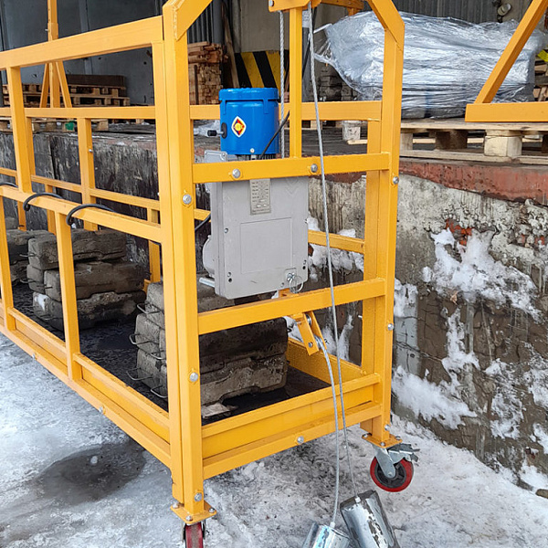 Фото люлька строительная (фасадный подъемник) zlp-500 официальный сайт:Люльки строительные Детальная фотография люлька строительная (фасадный подъемник) zlp-500