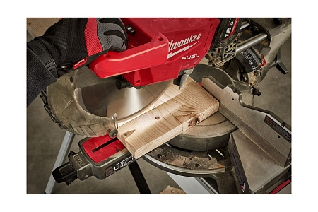 Акции и распродажа пила milwaukee m18 fms305-0 fuel