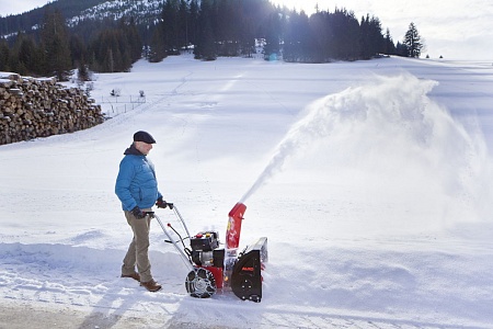 Бензиновый снегоуборщик AL-KO SnowLine 560 II; цена 69&nbsp;861 &#8381;