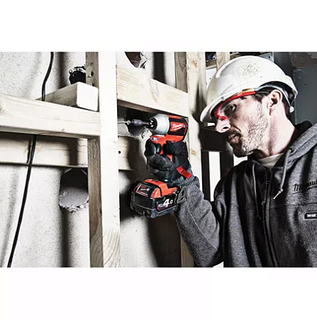 Акции и распродажа винтоверт milwaukee m18 cblid-402c