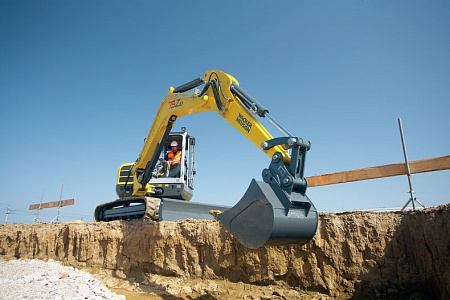 Акции и скидки в магазине гусеничный экскаватор wacker neuson 75z3