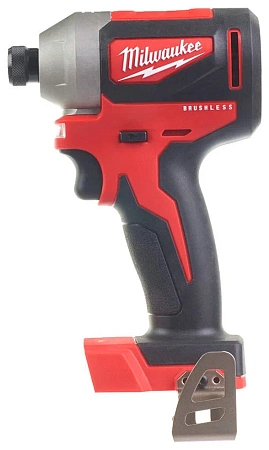 Акции и распродажа набор milwaukee m18 cblpp2a-402c