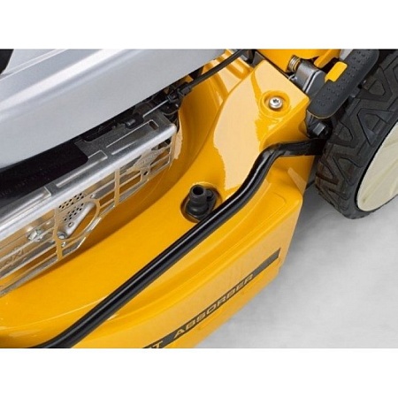 Газонокосилка бензиномоторная самоходная &quot;Cub Cadet&quot; CC 46 SPC V; цена 