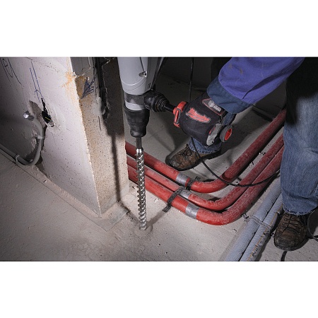 Перфоратор Milwaukee Kango 750S SDS -MAX акция