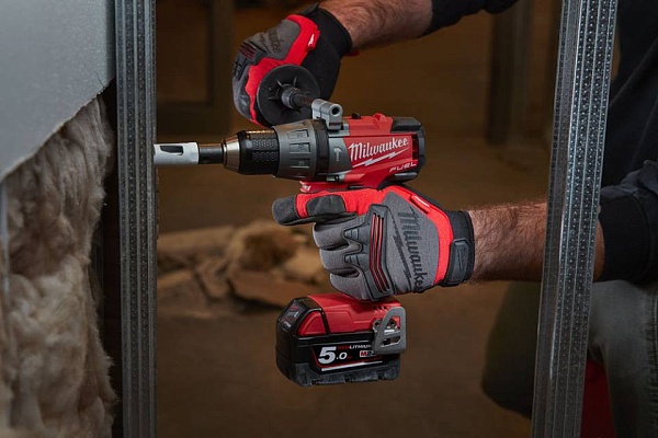 Milwaukee Перчатки с защитой от удара Milwaukee Impact Demolition Gloves 9/L 4932471909