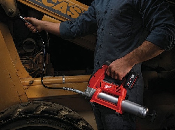 Детальное изображение : шприц milwaukee m18 gg-201 c